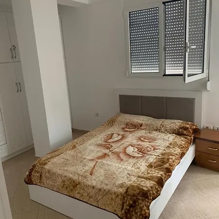 Apartment Grey Luxury Sarande